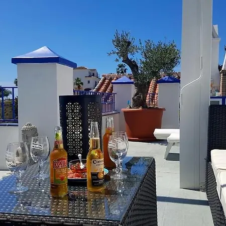 Azur Costa *
